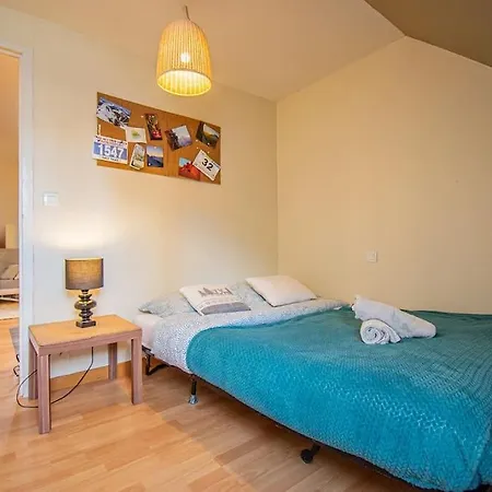 Apartment L'arvoriad I Centre Bourg Plougastel-Daoulas